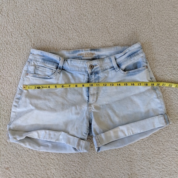 Mom Jeans sz 13 juniors - Picture 4 of 6